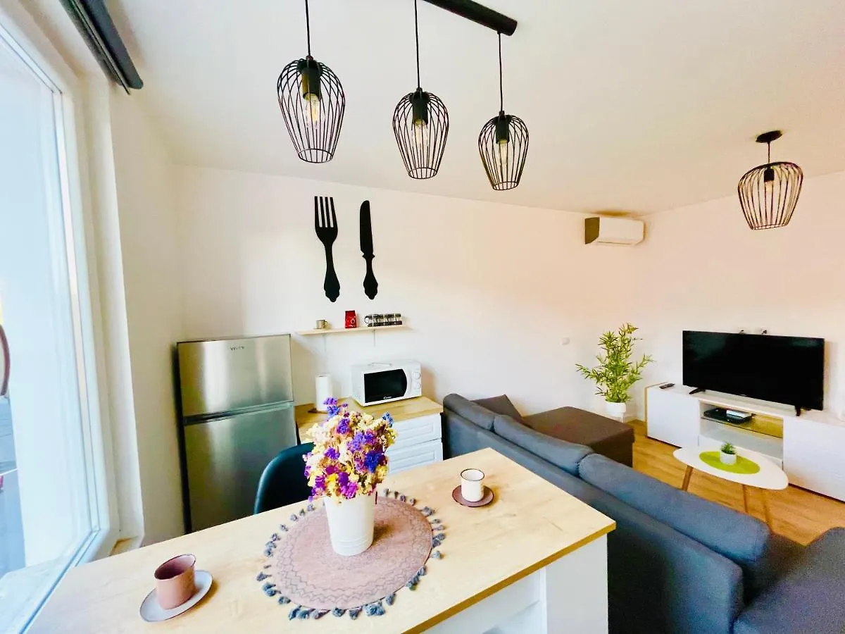 Central Apartment 2, Tirana