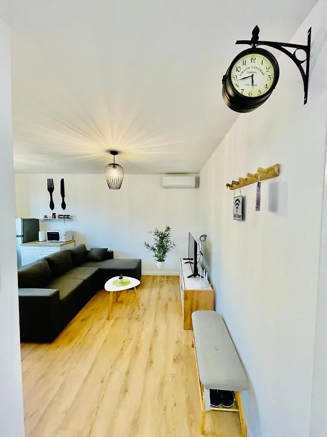 Central Apartment 2, Tirana