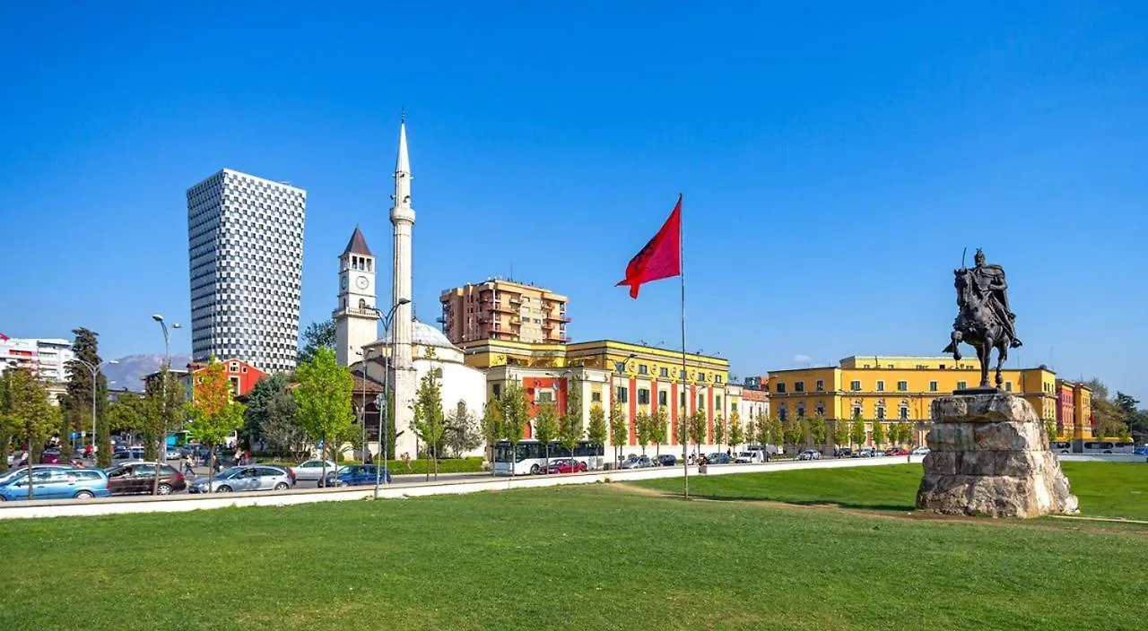 Central Apartment 2, Tirana